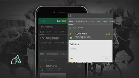 “曼联股价跌至新低，格雷泽家族仍无出售俱乐部打算”